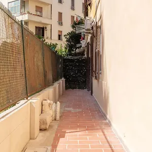 Eleonora Apartamento