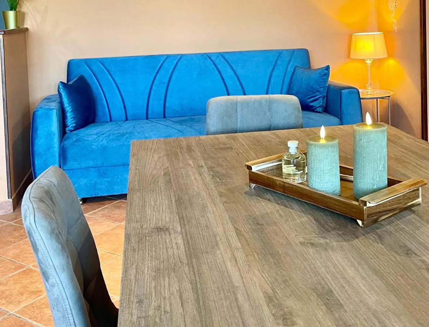 Roma Tiburtina Valley House